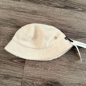 Calvin Klein Sherpa Bucket Hat
